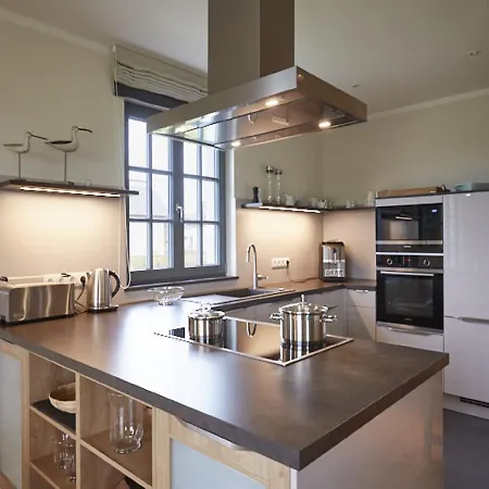 Reetland Am - Premium Reetdachvilla Mit 3 Schlafzimmern, Sauna Und Kamin E19