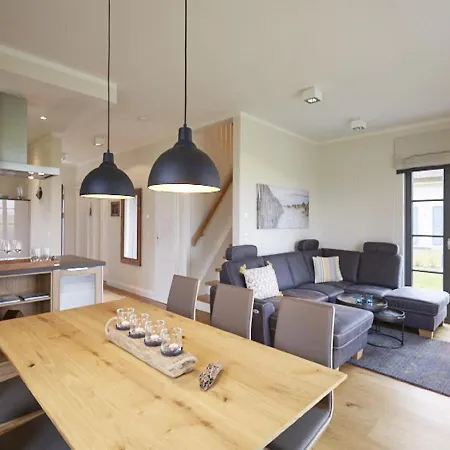 Reetland Am - Premium Reetdachvilla Mit 3 Schlafzimmern, Sauna Und Kamin E19 *