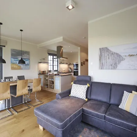 Prázdninový dům Reetland Am - Premium Reetdachvilla Mit 3 Schlafzimmern, Sauna Und Kamin E19