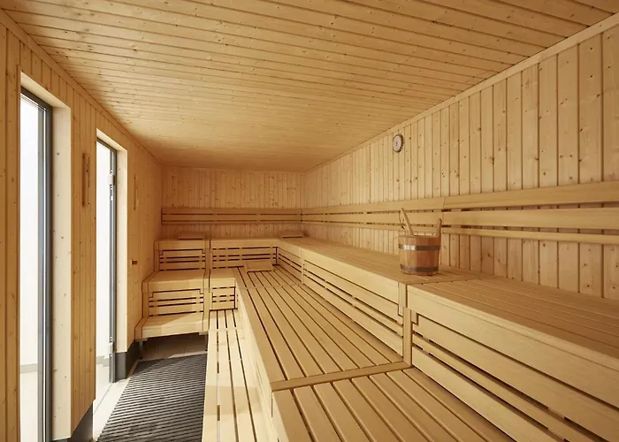 Hébergement de vacances Reetland Am - Premium Reetdachvilla Mit 3 Schlafzimmern, Sauna Und Kamin E19